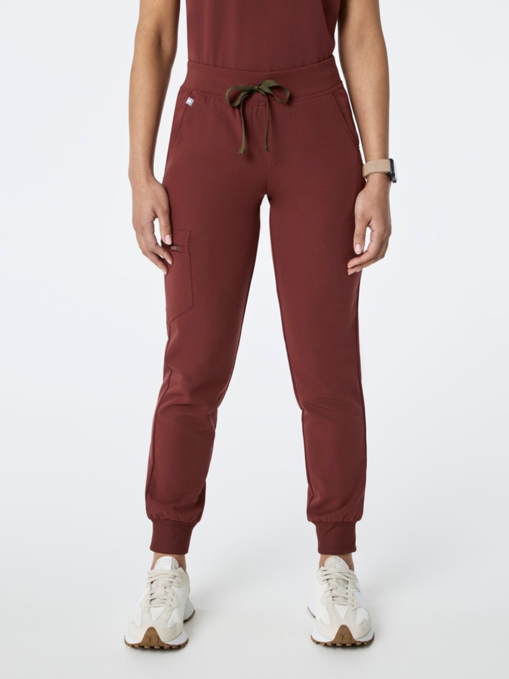 Figs Women’s Medium Tall Burgundy Zamora Joggers